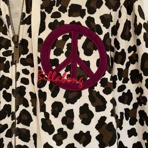 Billabong Leopard Hoodie 💜